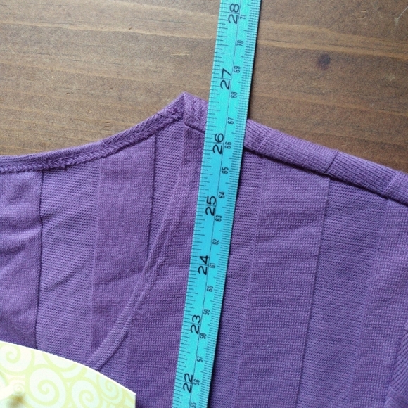 Denim&Co Ribbed Knit Top - Picture 5 of 6